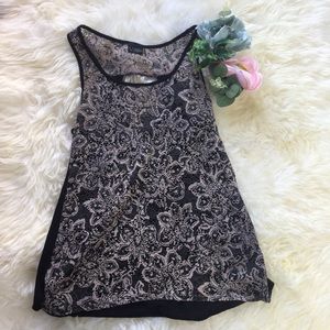 Daytrip tan black lace keyhole back tank top med